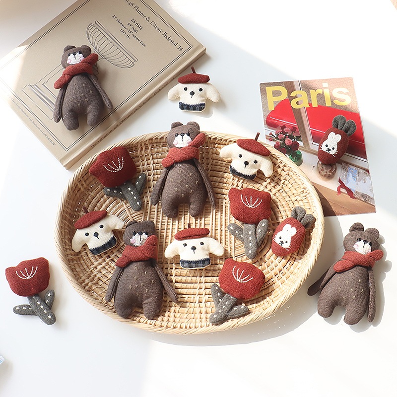 토끼 브로치 빨간 스카프 곰 튤립 핀 귀여운 동물 테마 - Tuxedo Lapel Pin 리뷰 및 가격